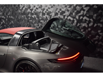 Porsche 992 Targa 4 GTS PDK