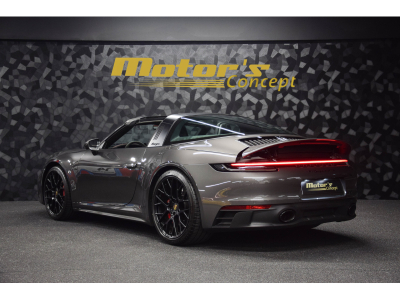 Porsche 992 Targa 4 GTS PDK