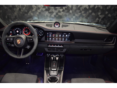 Porsche 992 Targa 4 GTS PDK