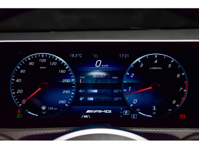 Mercedes-Benz CLA 35 AMG 35 AMG 4 MATIC
