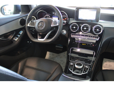 Mercedes-Benz GLC 250 4 MATIC COUPE AMG LINE PANO CUIR NAVI 1 HAND