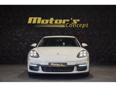Porsche Panamera 4 E-Hybrid