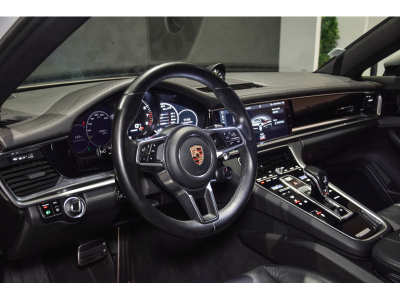 Porsche Panamera 4 E-Hybrid