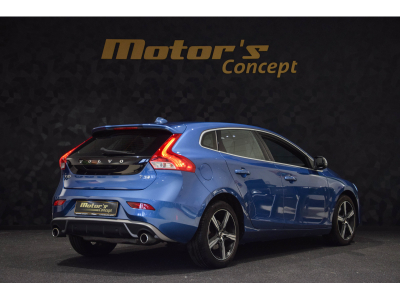 Volvo V40 T3 R-DESIGN