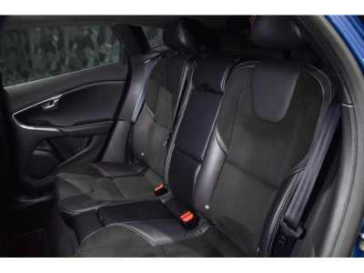 Volvo V40 T3 R-DESIGN