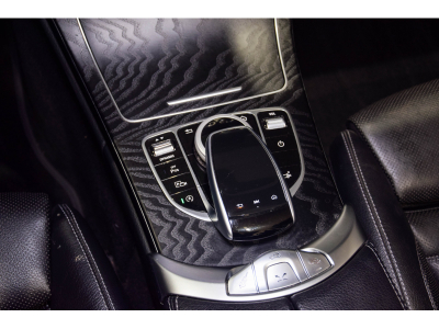 Mercedes-Benz C 220 d Cabriolet AMG Line