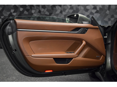 Porsche 911 992 Targa 4 GTS PDK
