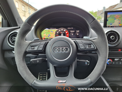 Audi RS3 2.5 TFSI SPORTBACK QUATTRO, RS-SportSitze, VIRTUAL, LED MATRIX, 1 HAND