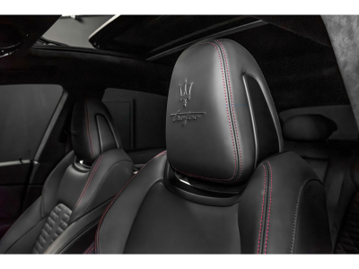 Maserati Levante 3.8 TROFEO/ FULL OPTION/ BELUFT/CARBON/SCHIEBEDACH
