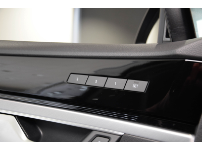Volkswagen Touareg R-LINE V6 TDI