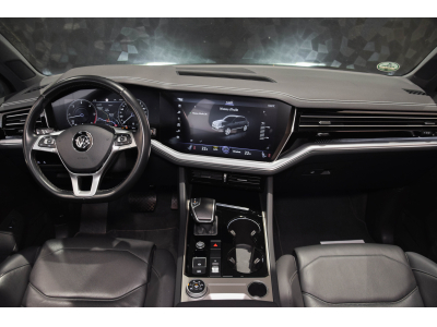 Volkswagen Touareg R-LINE V6 TDI