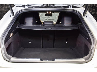 Mercedes-Benz CLA 250 Shooting Brake AMG LINE 4 MATIC