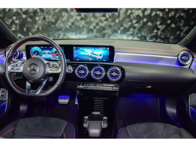 Mercedes-Benz CLA 250 Shooting Brake AMG LINE 4 MATIC