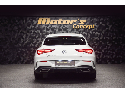 Mercedes-Benz CLA 250 Shooting Brake AMG LINE 4 MATIC