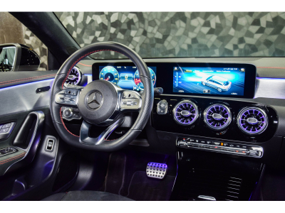 Mercedes-Benz CLA 250 Shooting Brake AMG LINE 4 MATIC