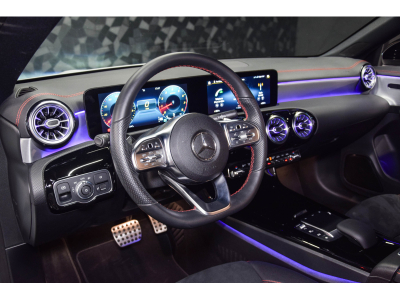 Mercedes-Benz CLA 250 Shooting Brake AMG LINE 4 MATIC