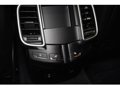 Porsche Cayenne S E-Hybrid Platinium Edition
