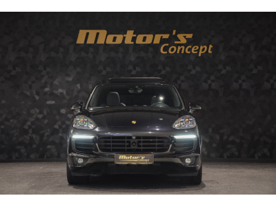 Porsche Cayenne S E-Hybrid Platinium Edition