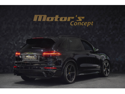 Porsche Cayenne S E-Hybrid Platinium Edition