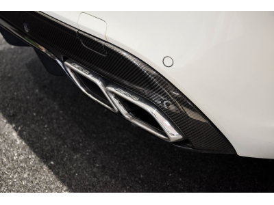Mercedes-Benz C 63 AMG Berline V8 Bi-Turbo