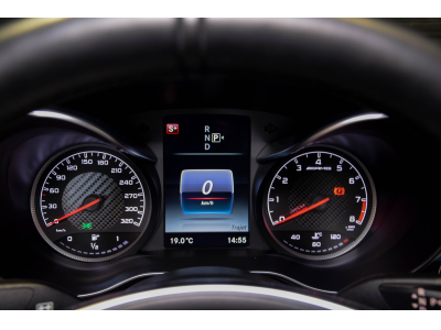 Mercedes-Benz C 63 AMG Berline V8 Bi-Turbo