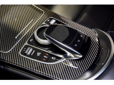 Mercedes-Benz C 63 AMG Berline V8 Bi-Turbo