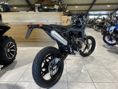 Beta RR 50 SUPER MOTARD 2T E5