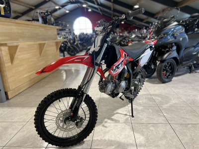 YCF Bigy 125 MX