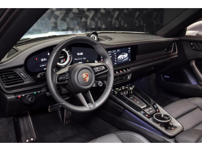 Porsche 911 992 Carrera GTS Cabriolet PDK