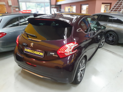 Peugeot 208 XY 156CV ESSENCE