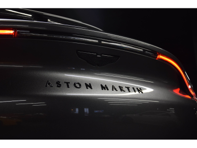 Aston Martin DBX 4.0 V8 Bi-Turbo