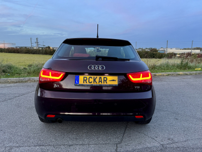 Audi A1 1.6 TDI 90CH 4CV **Phares Xénon, Capteurs, Clim** // GARANTIE 12 MOIS