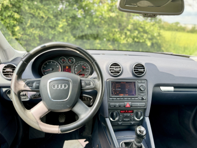 Audi A3 III 1.4 TFSI 125ch 5p - 1er main, 1an Garantie, Navi