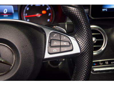 Mercedes-Benz C 350 E Plug-in Hybrid AMG LINE