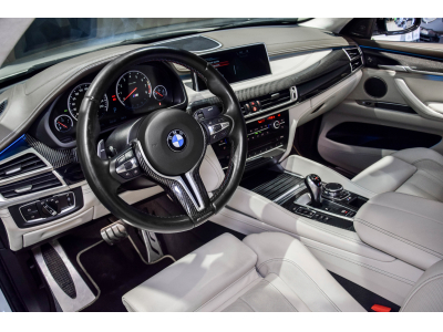 BMW X6 M F86 4.4 V8