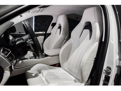 BMW X6 M F86 4.4 V8