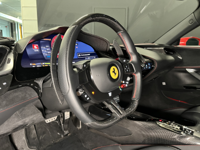 Ferrari SF90 STRADALE DAYTONA RACING SEATS CARBON LIFT JBL