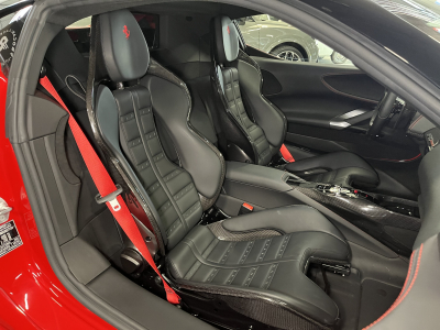 Ferrari SF90 STRADALE DAYTONA RACING SEATS CARBON LIFT JBL