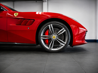 Ferrari GTC4Lusso Tailor Made 70 Anni Collection