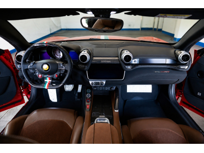 Ferrari GTC4Lusso Tailor Made 70 Anni Collection