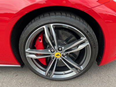 Ferrari GTC4Lusso Tailor Made 70 Anni Collection