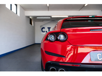 Ferrari GTC4Lusso Tailor Made 70 Anni Collection