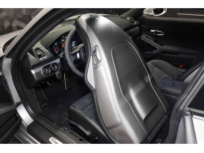 Porsche 718 Cayman GTS 4.0