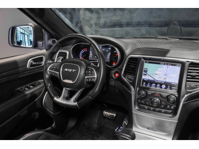 Jeep Grand Cherokee SRT V8