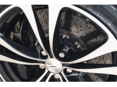 Aston Martin V12 Vantage ROADSTER MANUAL 1/101