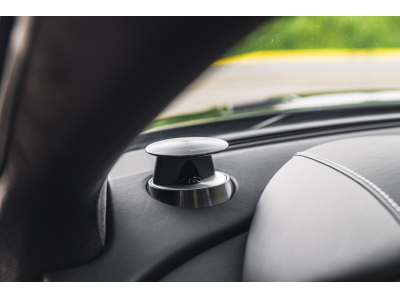 Aston Martin V12 Vantage ROADSTER MANUAL 1/101