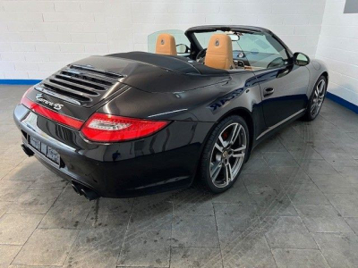 Porsche 911 Carrera 997 4 S Cabrio