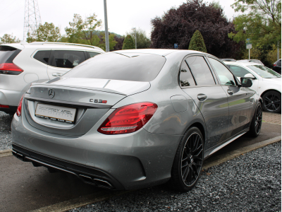 Mercedes-Benz C 63 AMG SPORT PAKET CUIR BI-XENON NAVI