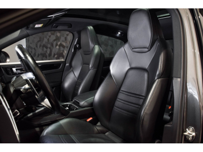 Porsche Cayenne Coupé E-Hybrid 3.0