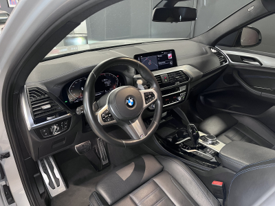 BMW X4 XDrive/30i/M Sport/20/AHK/HIFI/APPLE C PLAY/STHZ/KEYLESS...